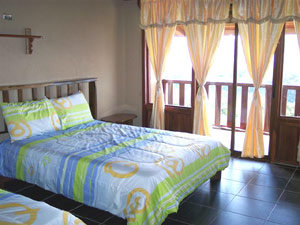 The well furnished rooms have private balconies looking over a fabulous vista. 